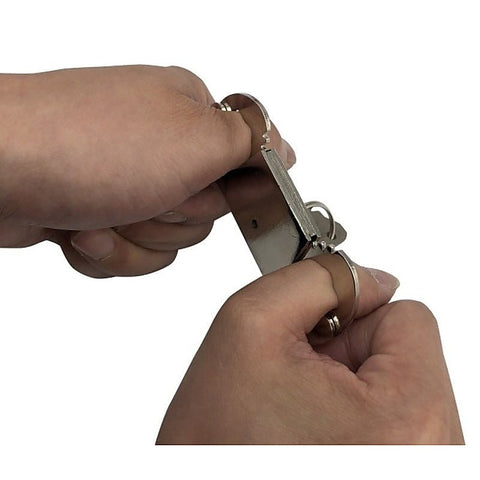 Thumb Steel Cuffs by BDStyle