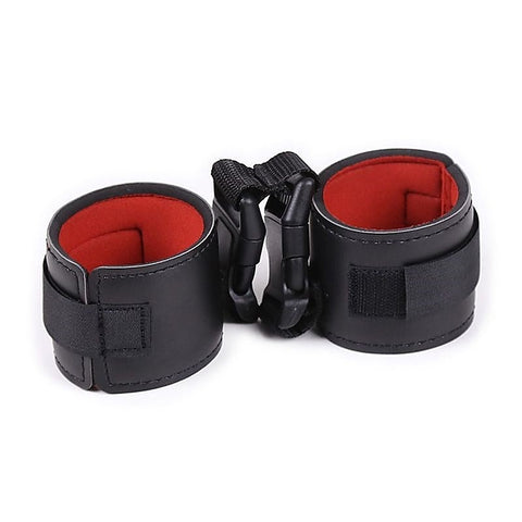 Collar With Hand Cuffs by BDStyle