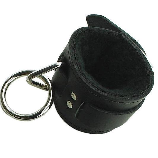 Leather Wrist Restraint with Black Faux Fur by Spartacus