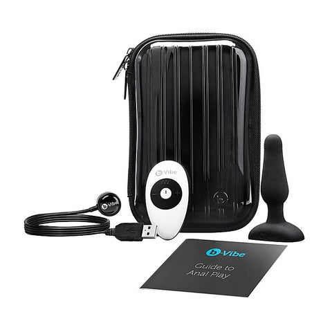 Novice Vibrating Butt Plug by B-Vibe