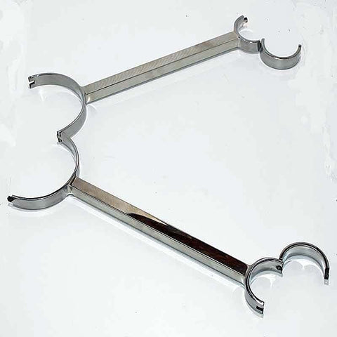 Restraint Bar by Hell's Couture