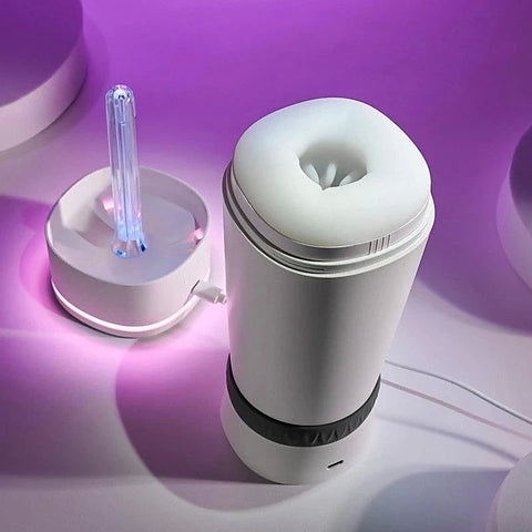 Playboy Pleasure TWIST & STROKE Heating Male Stroker