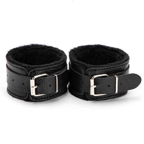 Plush SM 7 Pieces Bondage Kit by BDStyle