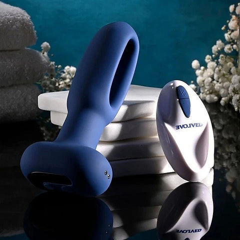 The Flapper Vibrating and Flapping Butt Plug by Evolved