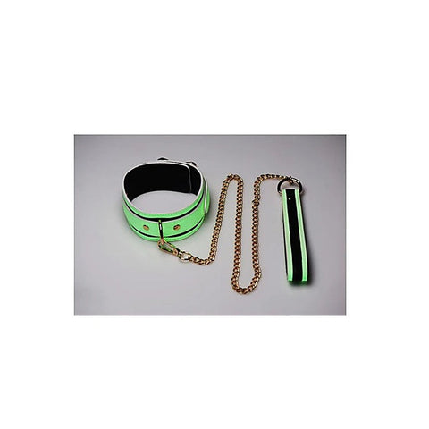 Master Series Kink in the Dark Glowing Collar and Lead