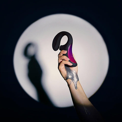 Enigma Cruise Sonic G-Spot and Clitoral Massager by Lelo