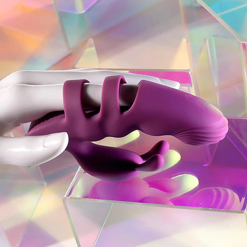 Playboy Pleasure LEND A HAND Finger Vibrator by Evolved
