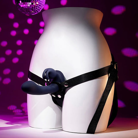 Giving Vibes Rechargeable Vibrating Strap-On by Evolved