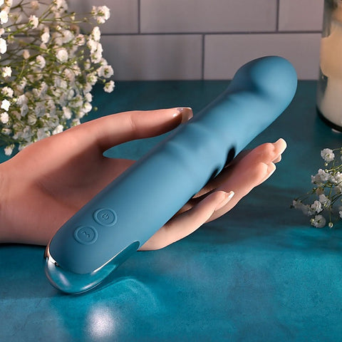 QUEEN OF ALL TRADES Thrusting Dildo Vibrator by Evolved