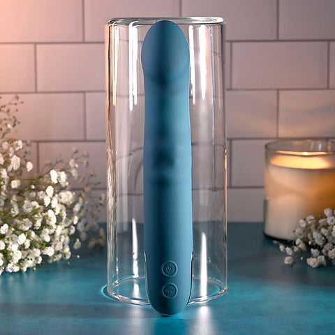 QUEEN OF ALL TRADES Thrusting Dildo Vibrator by Evolved