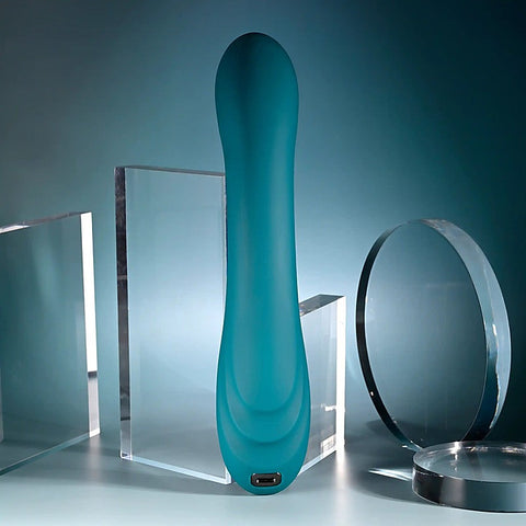 AURELIE Rechargeable G Spot Vibrator by Evolved