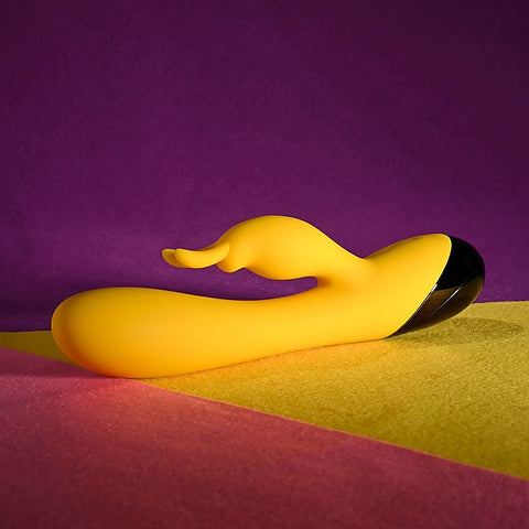 BUZZZ BUNNY Rechargeable Rabbit Vibrator by Selopa