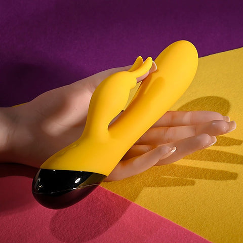 BUZZZ BUNNY Rechargeable Rabbit Vibrator by Selopa