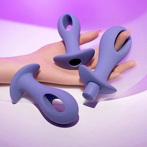 HOLE PUNCH Butt Plugs with Bullet Vibrator by Evolved