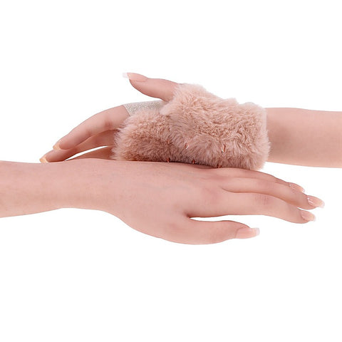 Peaches n CreaMe Spiked Sensory Glove by Sportsheets