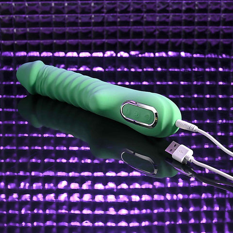 FULL THROTTLE USB Rechargeable G-Spot Vibrator by Evolved