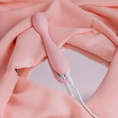 Keri Finger Shape Clitoral Vibrator by Svakom
