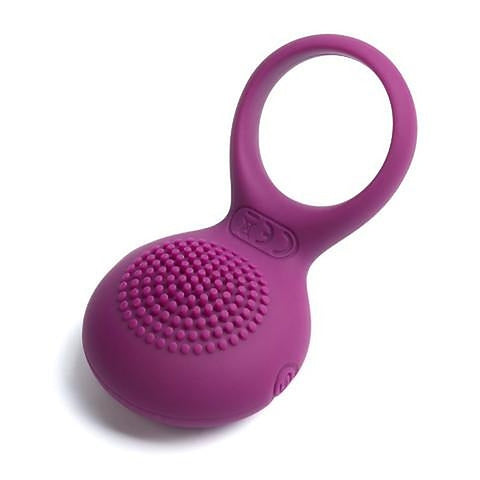 Tyler Vibrating Cock Ring by Svakom