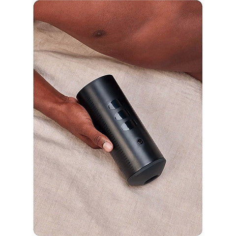 Kiiroo TITAN and Cliona by Kiiroo