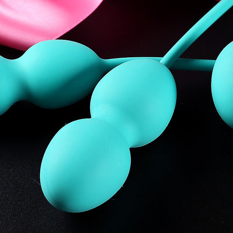 Nova Weighted Kegel Exercise Balls by Svakom