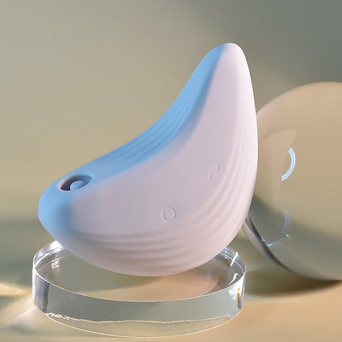 Pleasure Palm USB Rechargeable Clitoral Vibrator by Evolved