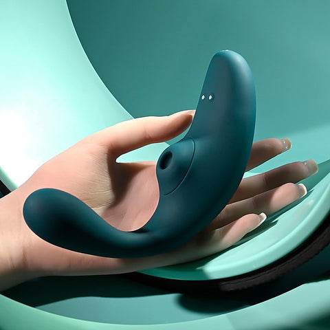 Playboy Pleasure CHARMER Clitoral Suction Vibrator