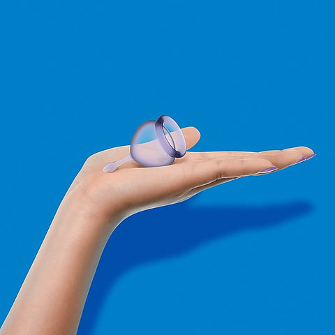 Feel Good Menstrual Cup Condom by Satisfyer
