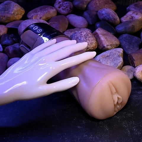 Tight Lipped Rechargeable Male Stroker by Evolved