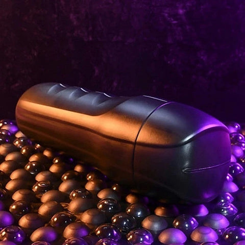 Grip It Lifelike Male Pleasure Stroker by Evolved