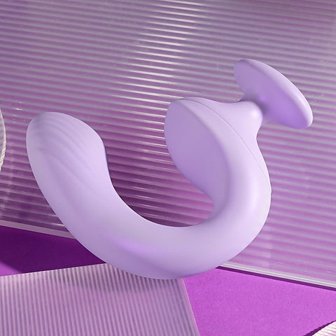 REV ME UP Curved G Spot Vibrator by Evolved