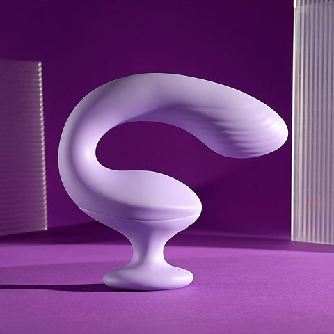 REV ME UP Curved G Spot Vibrator by Evolved