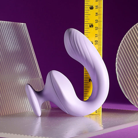 REV ME UP Curved G Spot Vibrator by Evolved