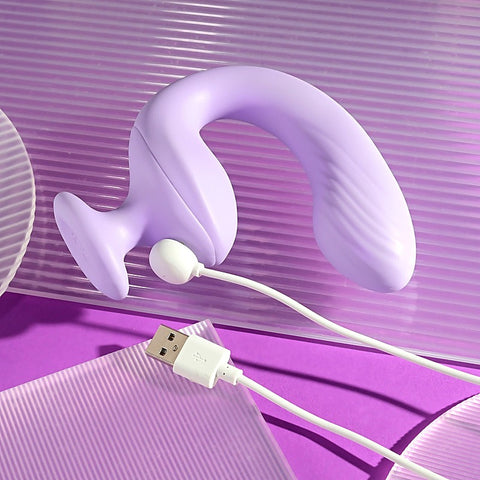REV ME UP Curved G Spot Vibrator by Evolved