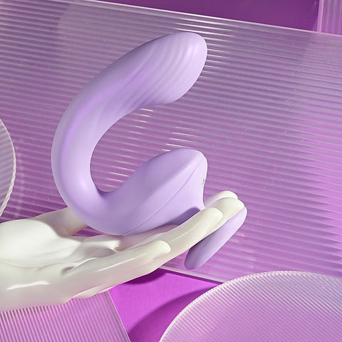 REV ME UP Curved G Spot Vibrator by Evolved