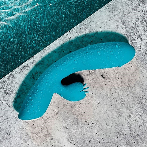 Fierce Flicker Silicone Vibrator by Evolved