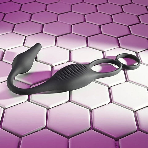 Plug & Tug Rechargeable Cock Ring by Evolved
